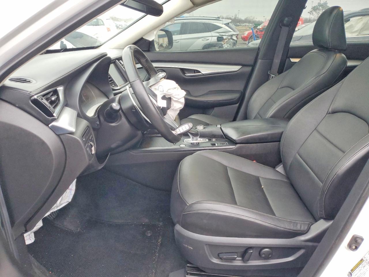 2019 Infinity Qx50 Essential
