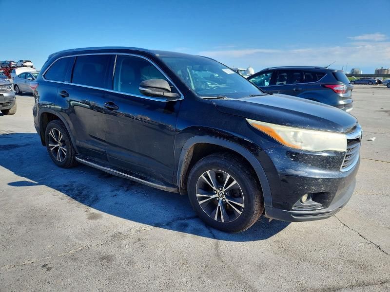 2016 Toyota Highlander xle