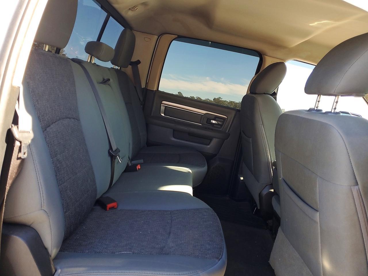 2017 Dodge Ram 1500 slt