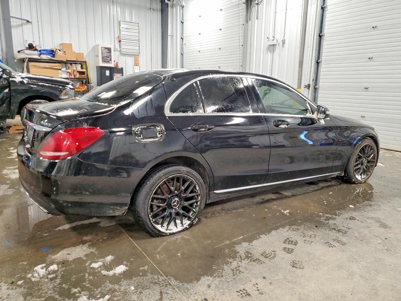 2015 Mercedes-Benz C 300 4matic