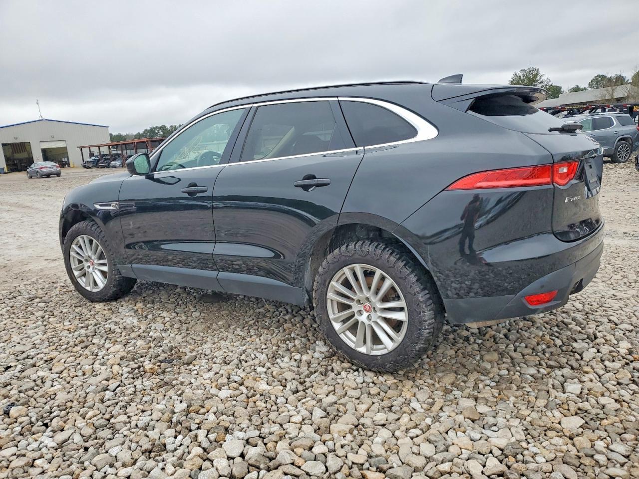 2017 Jaguar F-pace Prestige