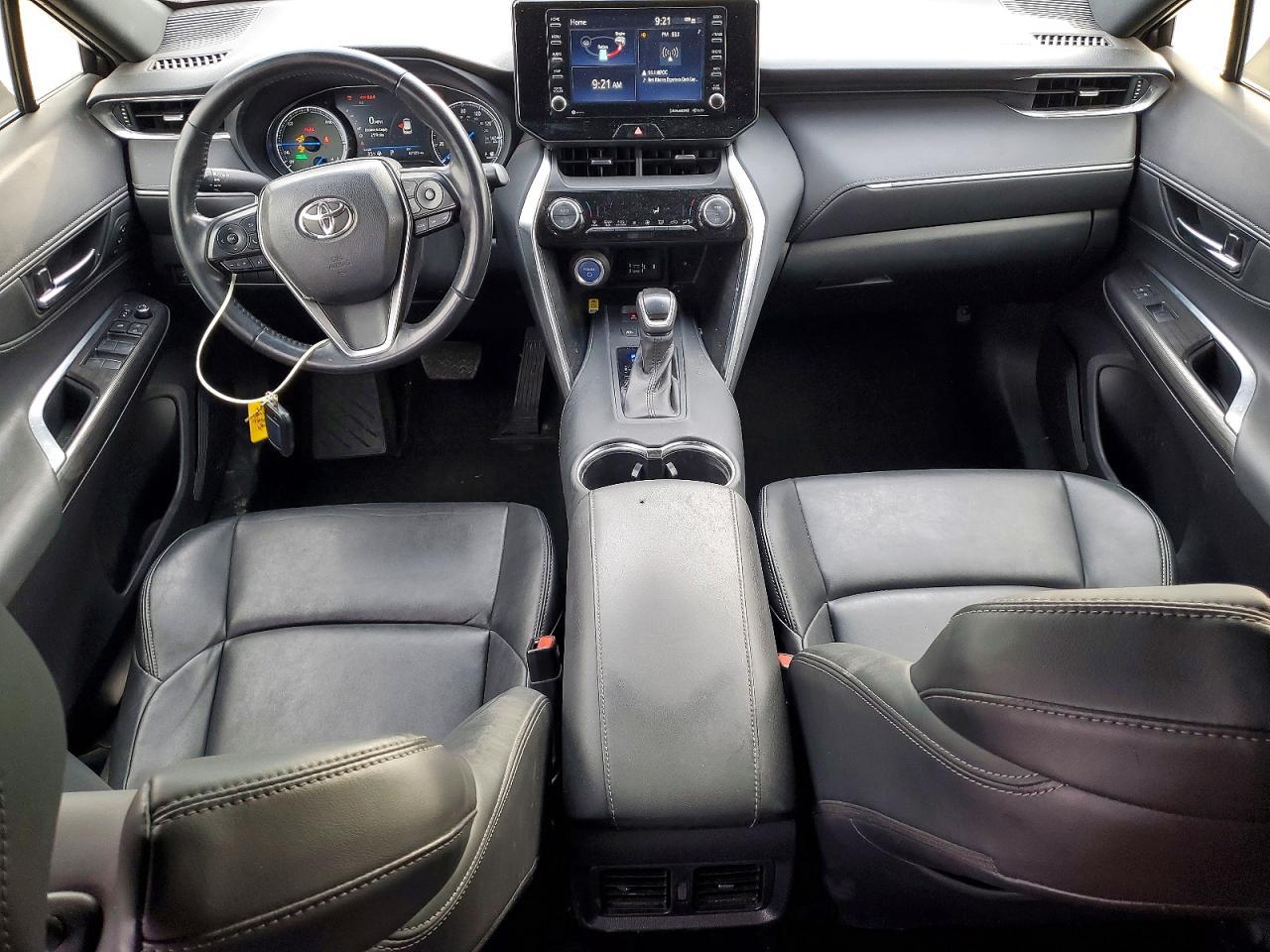 2022 Toyota Venza le