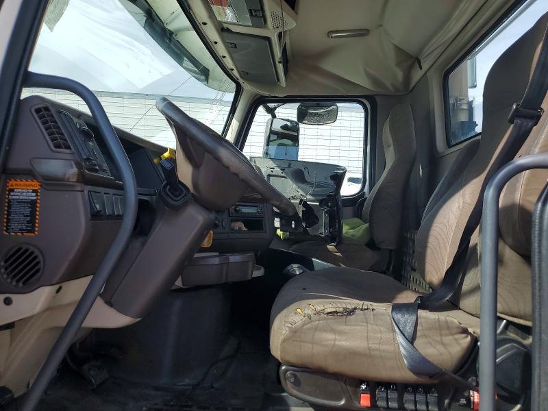 2015 Volvo Vnl Semi Truck