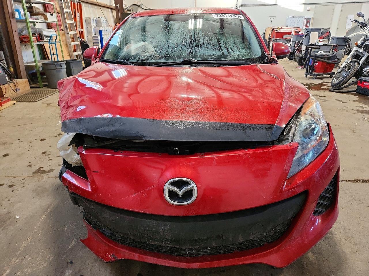 2013 Mazda 3 I