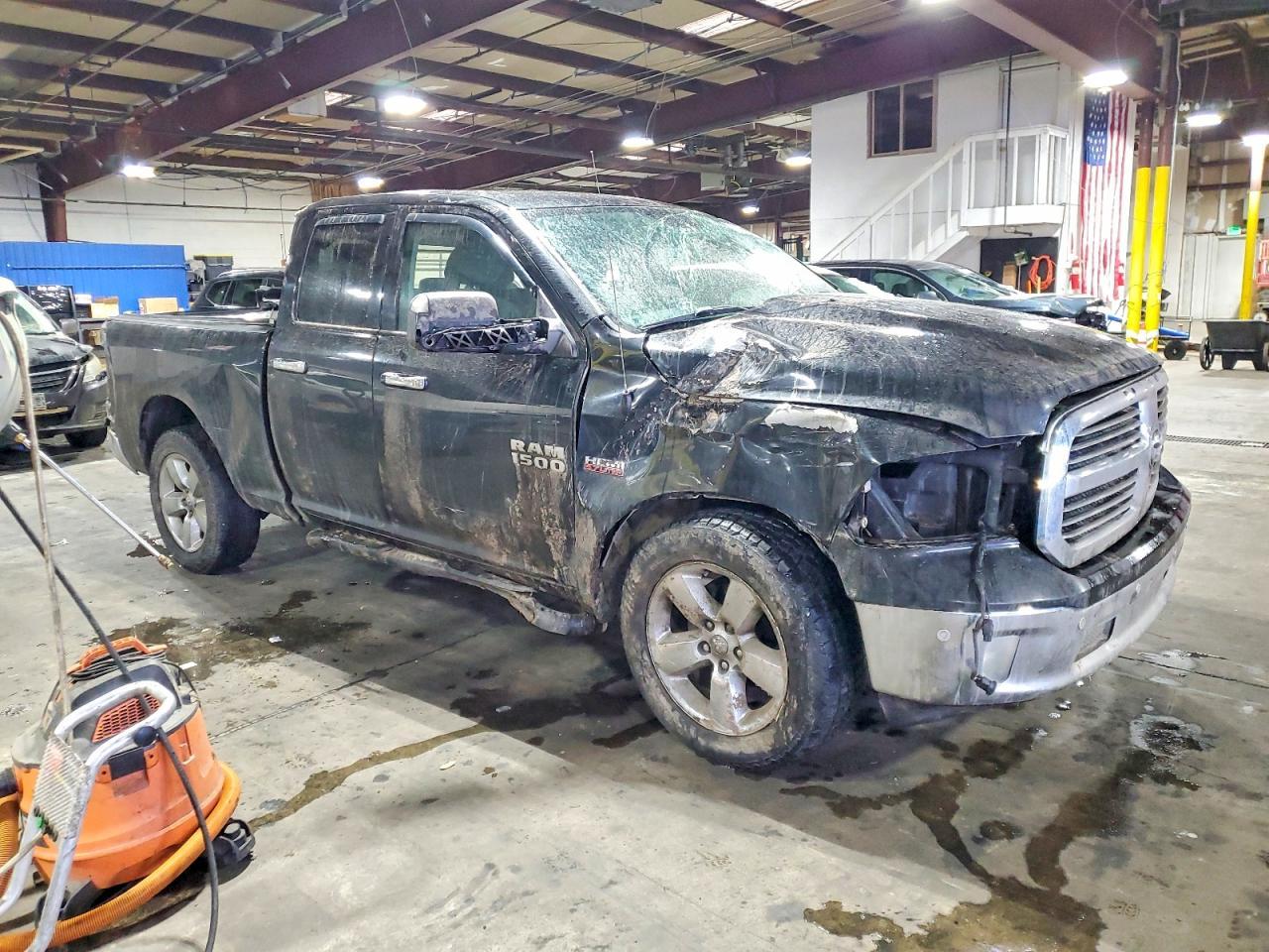 2015 Dodge RAM 1500 SLT