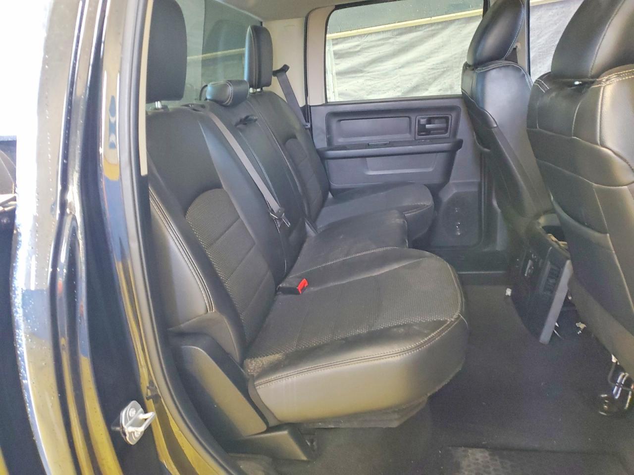 2018 Dodge RAM 1500 SLT