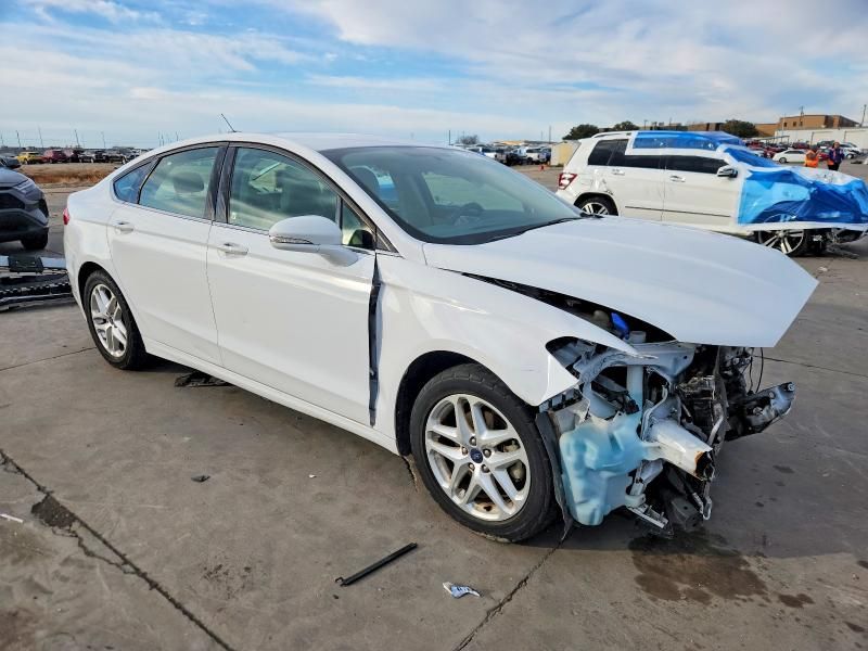 2014 Ford Fusion se