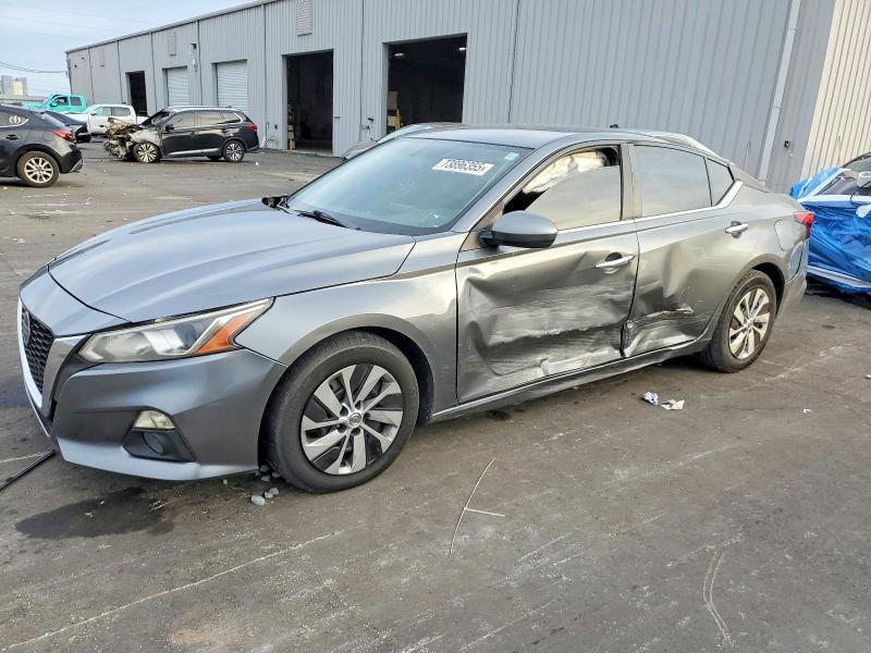 2020 Nissan Altima s