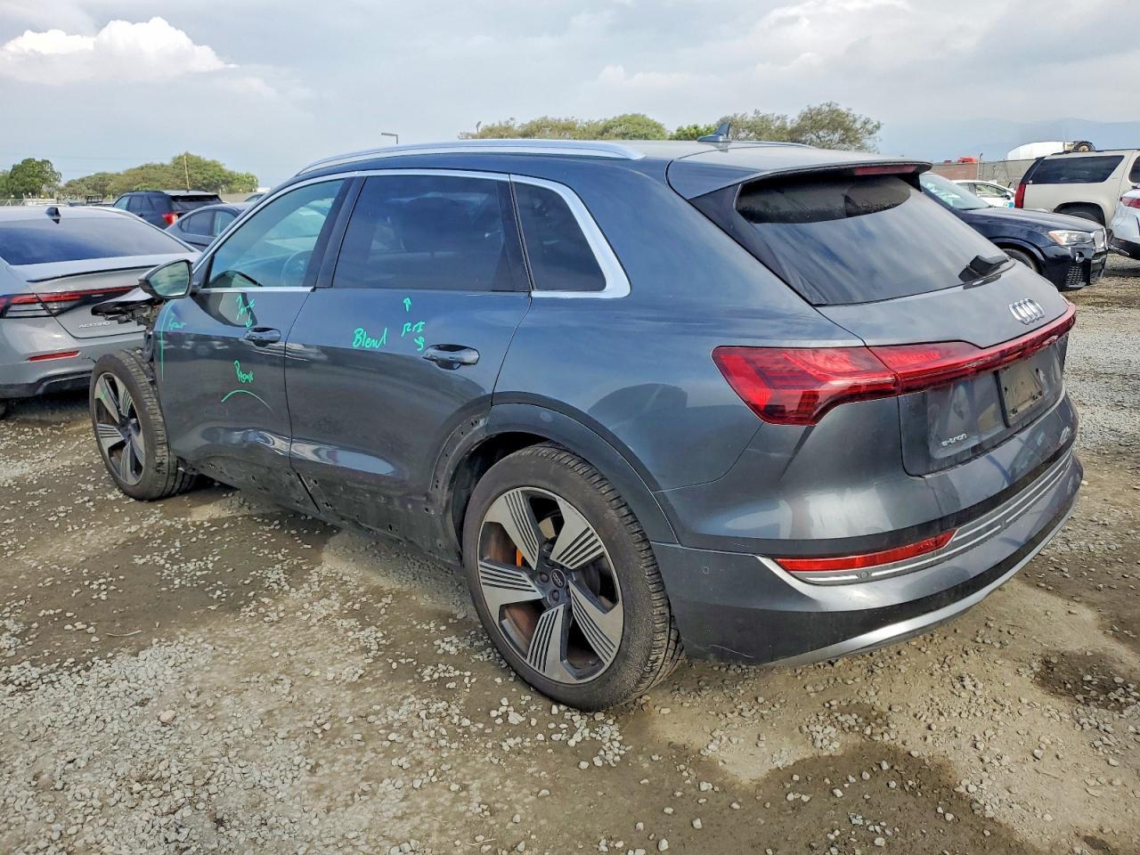 2019 Audi E-tron Prestige