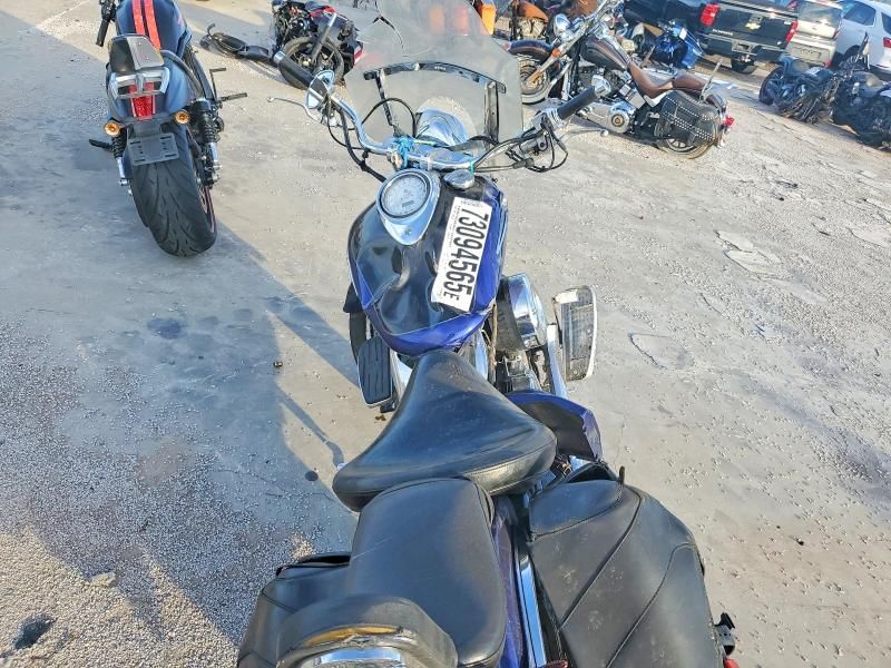 2005 Yamaha Xvs1100 a