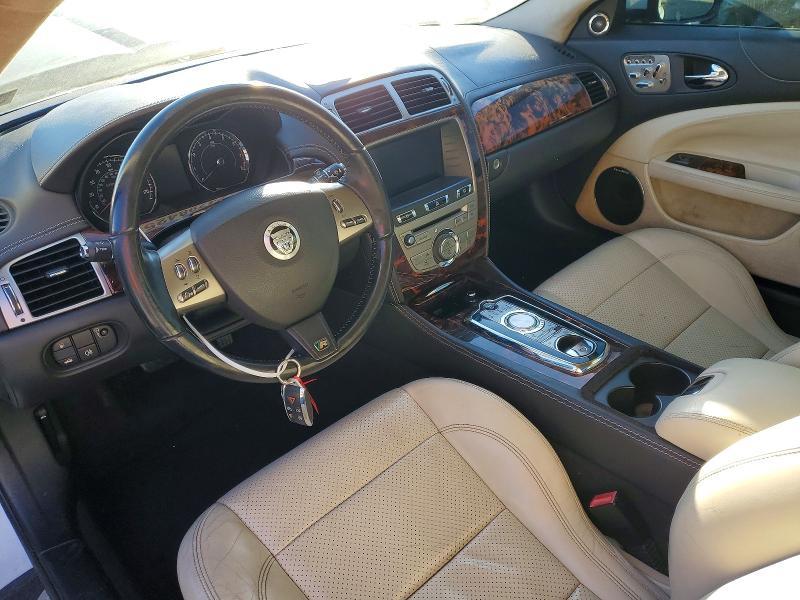 2011 Jaguar XKR