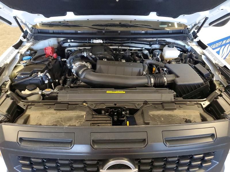 2025 Nissan Frontier s