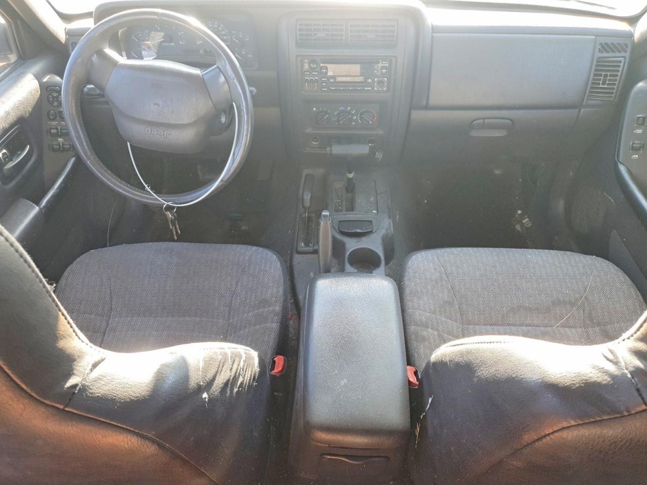 2001 Jeep Cherokee Sport