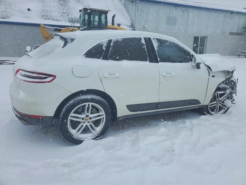 2016 Porsche Macan s