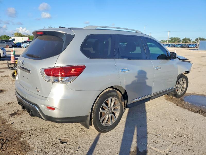 2016 Niss Pathfinder