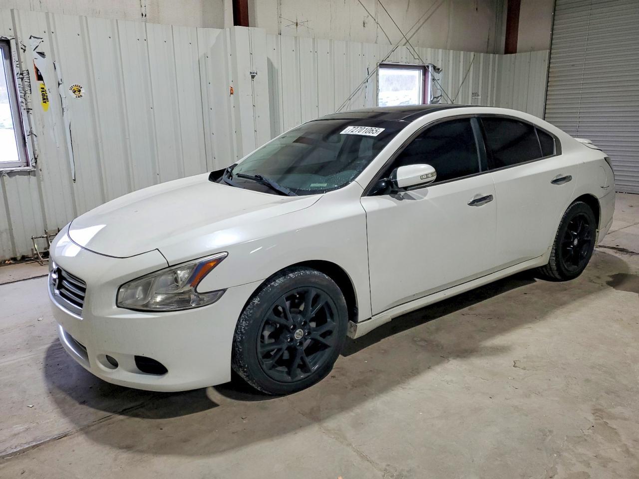 2012 Nissan Maxima s