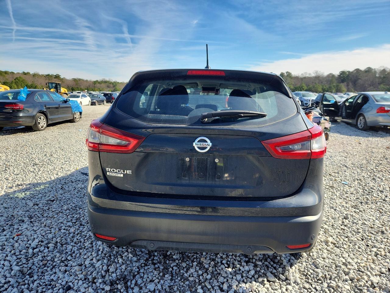 2021 Nissan Rogue Sport s