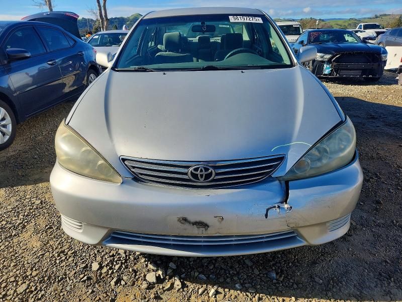 2006 Toyota Camry le