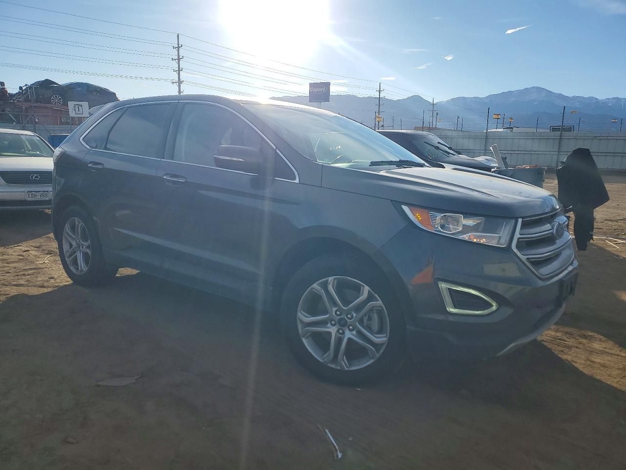 2017 Ford Edge Titanium