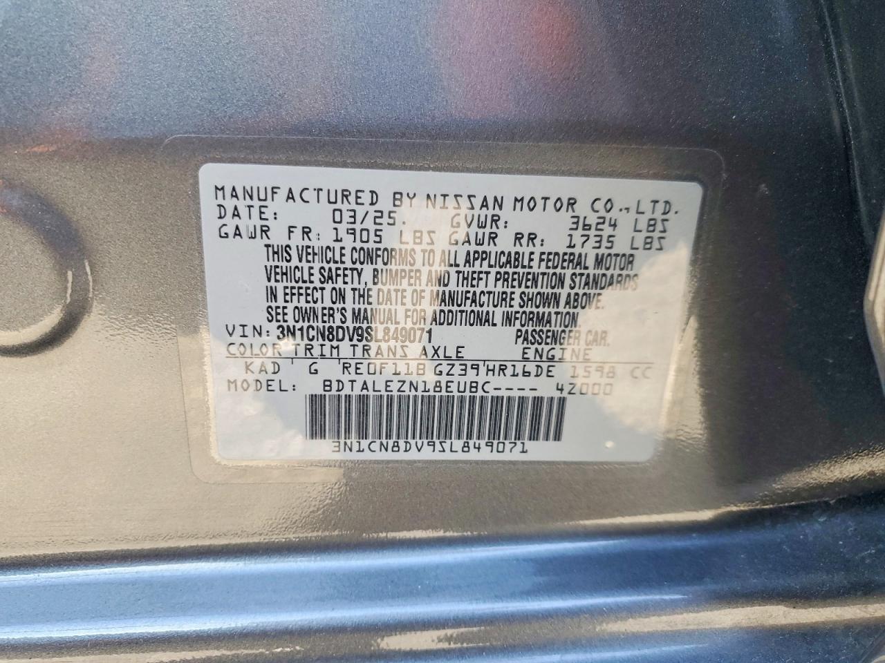 2025 Nissan Versa s