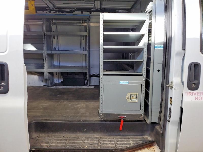 2018 Chevrolet Express G2500 Utility / Service Van