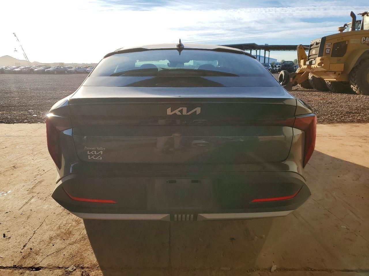 2025 KIA K4 lx
