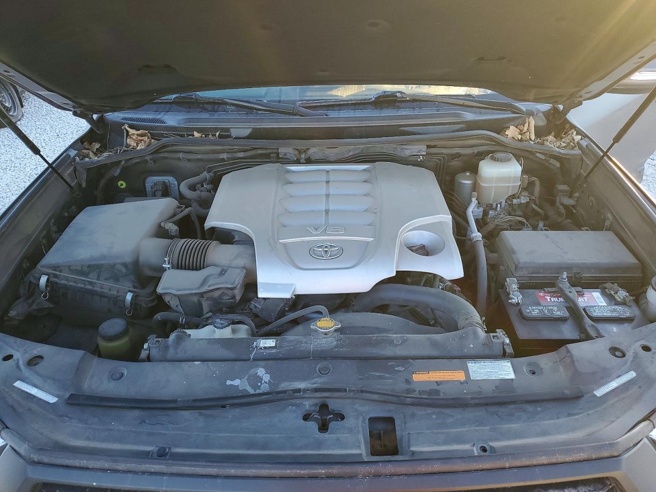 2016 Toyota Land Cruiser
