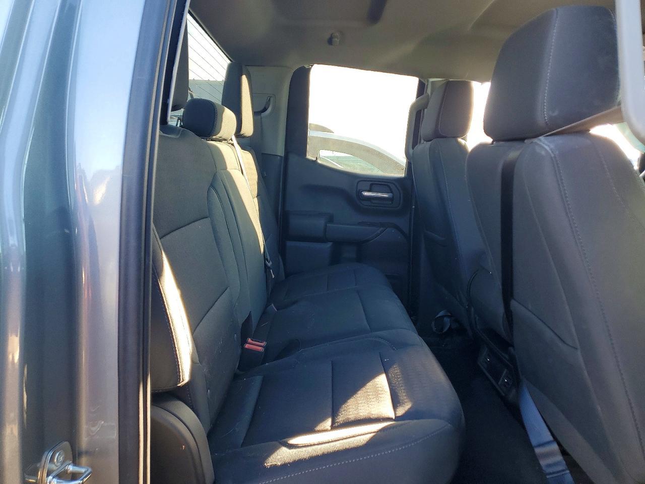 2023 Chevrolet Silverado K1500 Custom