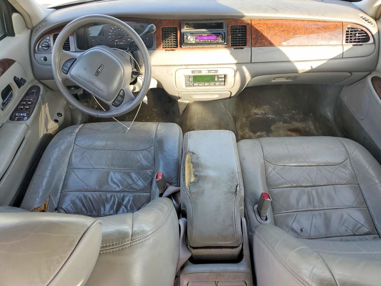 1999 Lincoln Town car Executive