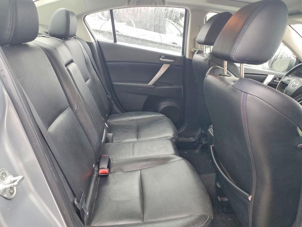 2012 Mazda 3 S