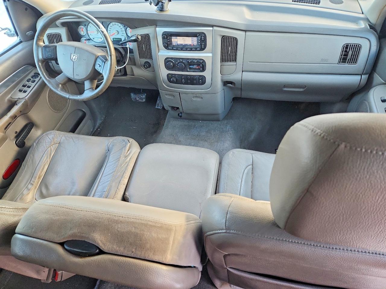 2005 Dodge RAM 1500 Utility / Service Truck