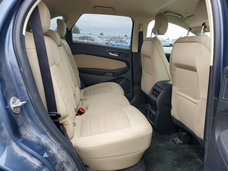 2019 Ford Edge se