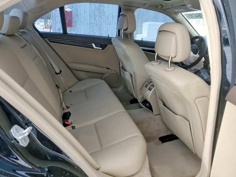 2014 Mercedes-Benz C 250