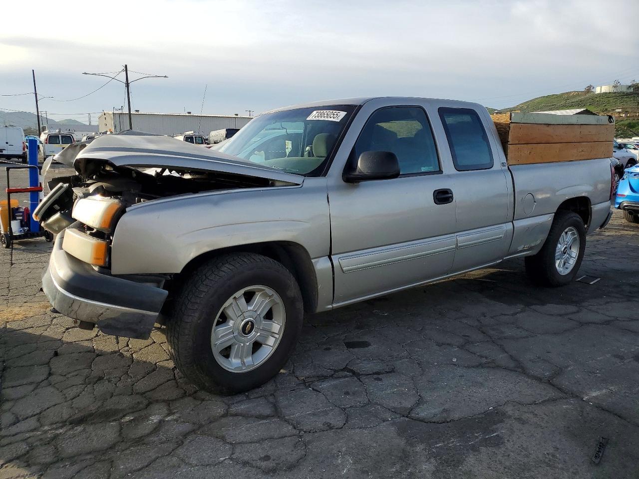 2004 Chevrolet Silverado C1500
