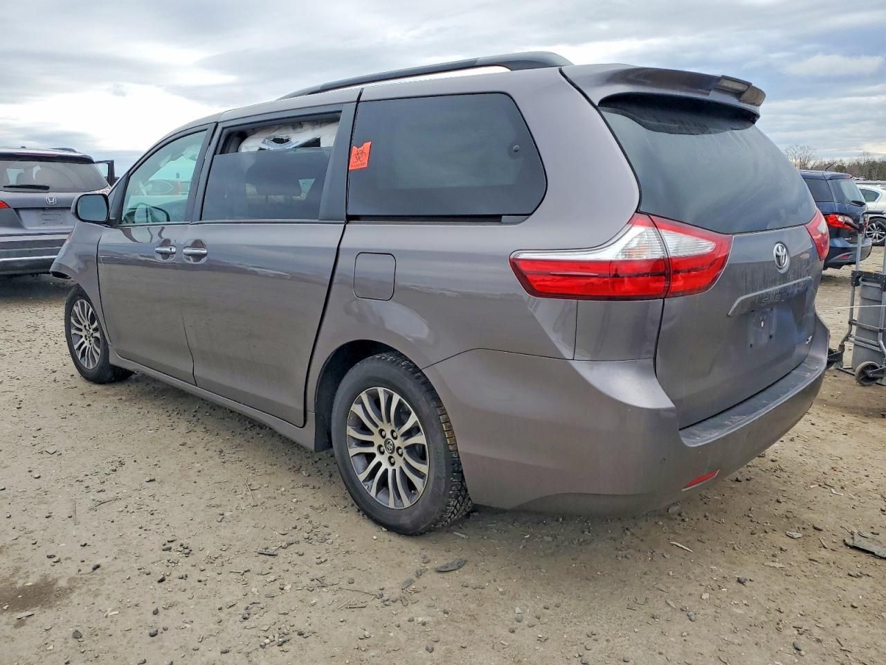 2019 Toyota Sienna xle