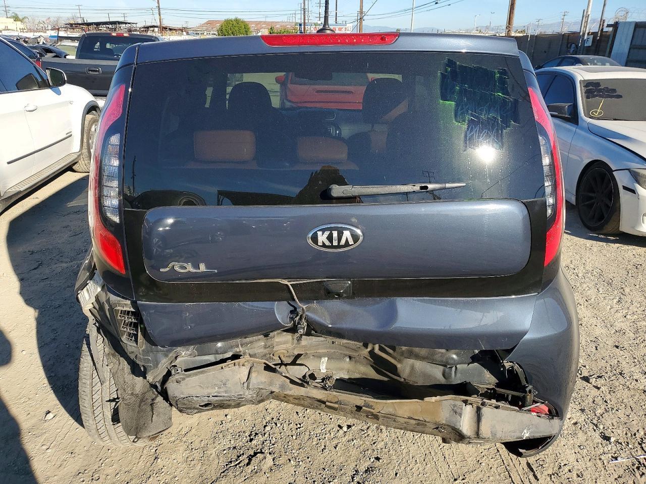2016 KIA Soul