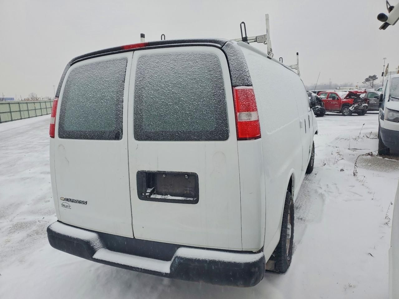 2020 Chevrolet Express G2500