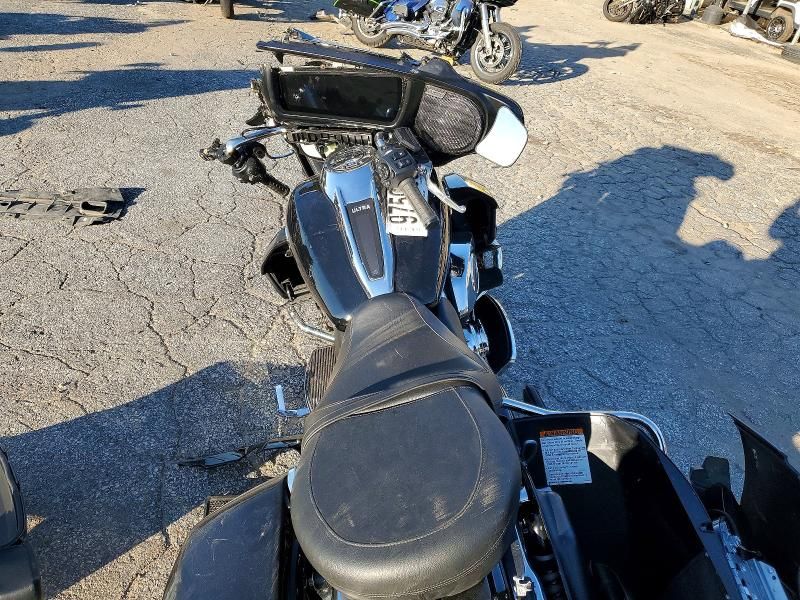 2025 Harley-Davidson Flhxu