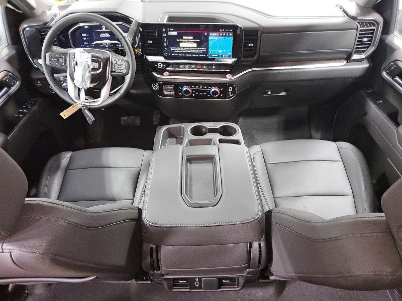 2026 GMC Sierra K1500 slt