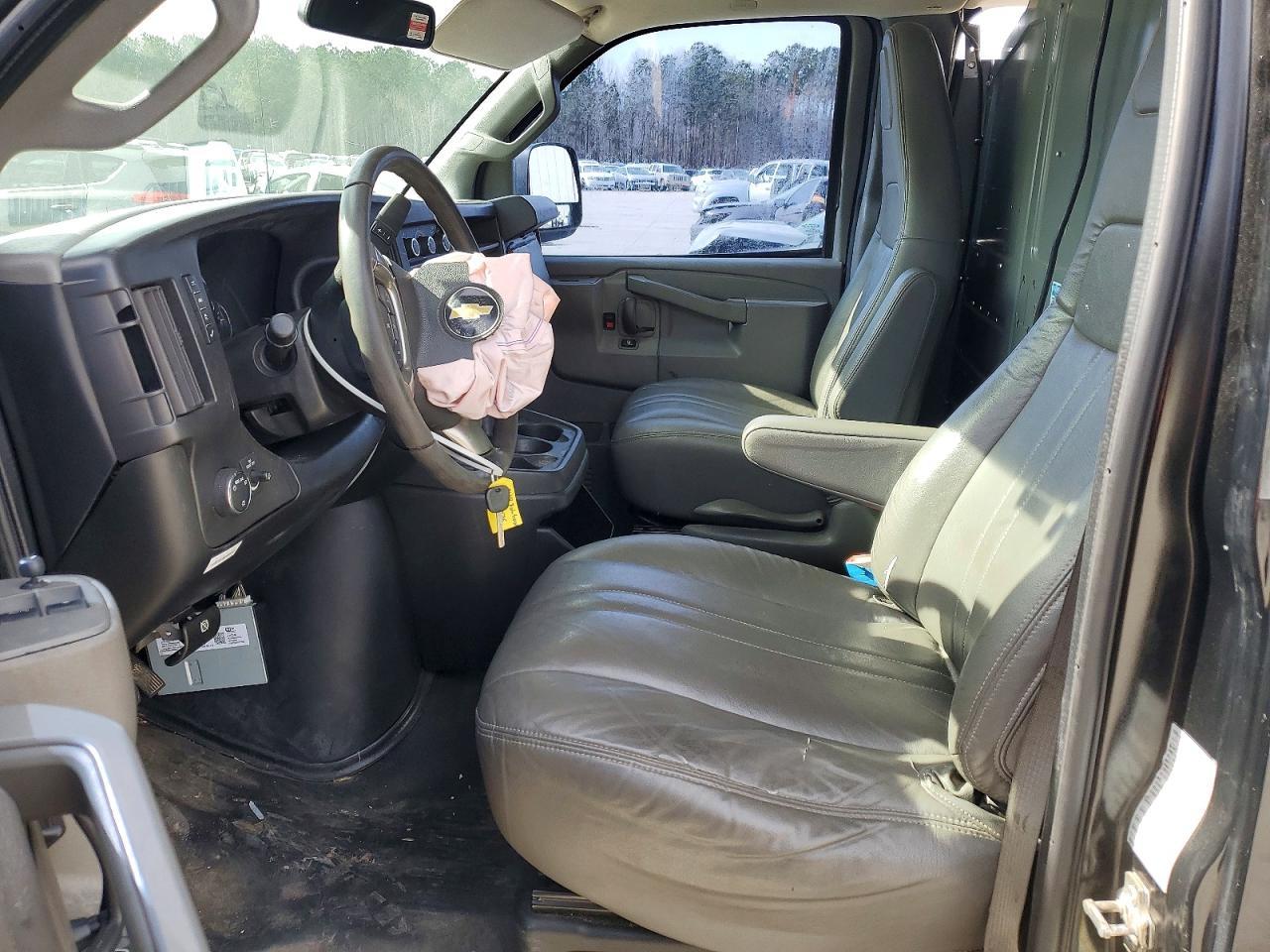 2017 Chevrolet Express G2500