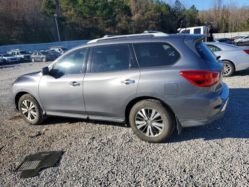 2018 Nissan Pathfinder s