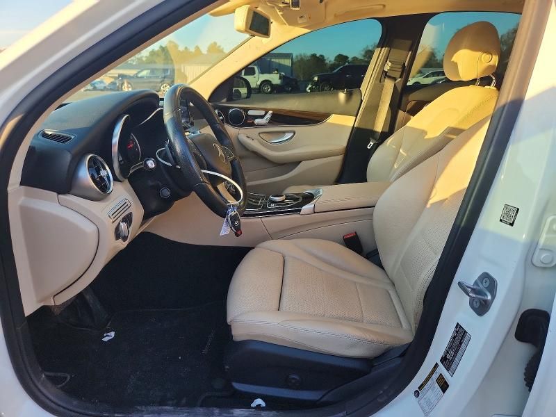 2021 Mercedes-Benz C300