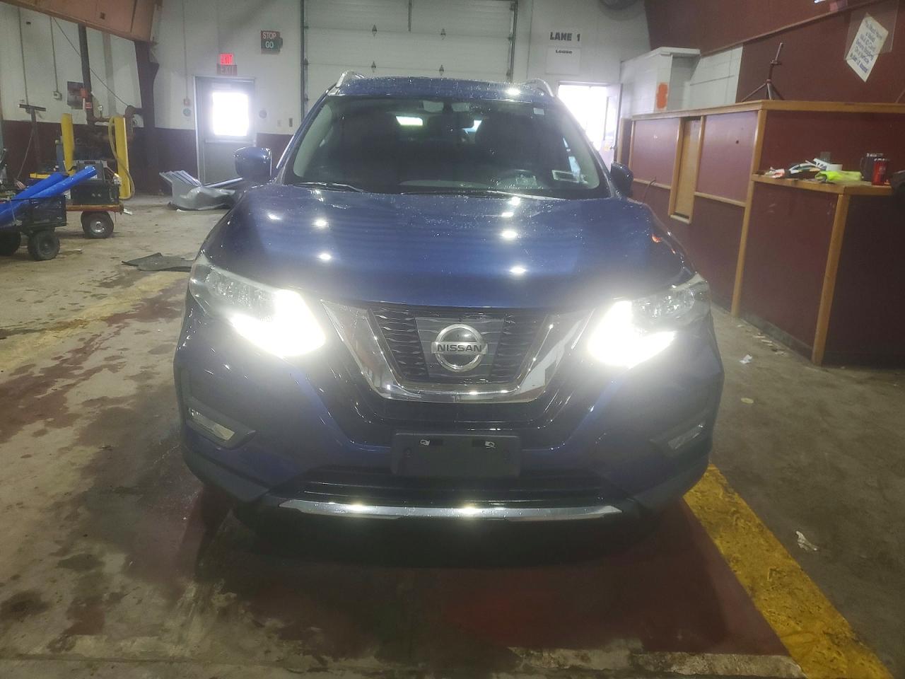 2017 Niss Rogue s