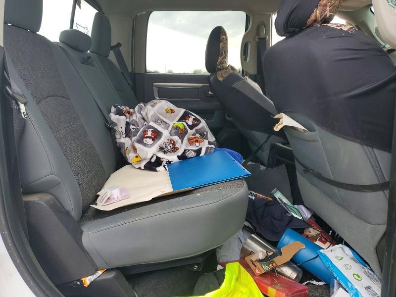 2016 Dodge Ram 1500 slt