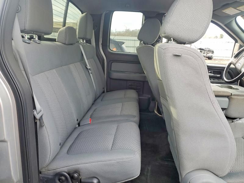 2013 Ford F150 Super cab