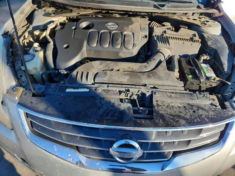 2010 Nissan Altima Base