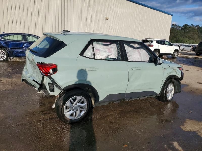 2025 Hyundai Venue se