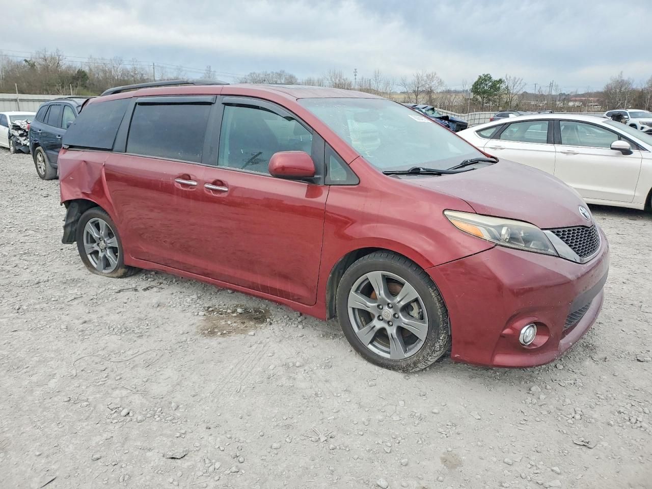 2017 Toyota Sienna se