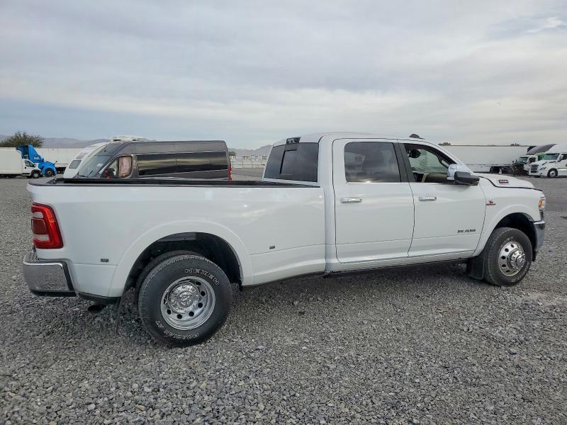 2022 Dodge 3500 Laramie