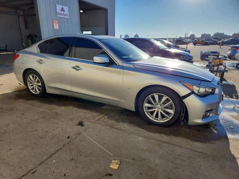2015 Infiniti Q50 Base